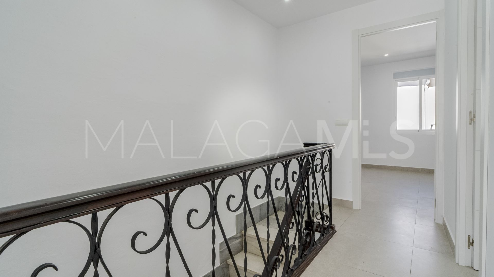 Maison de ville for sale in Coin Centro