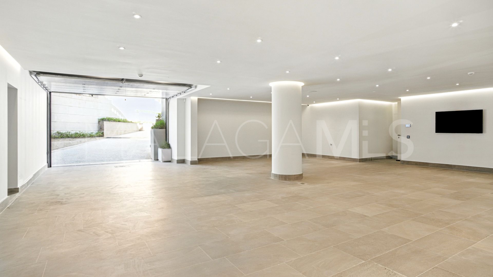 Villa for sale in Sierra Blanca