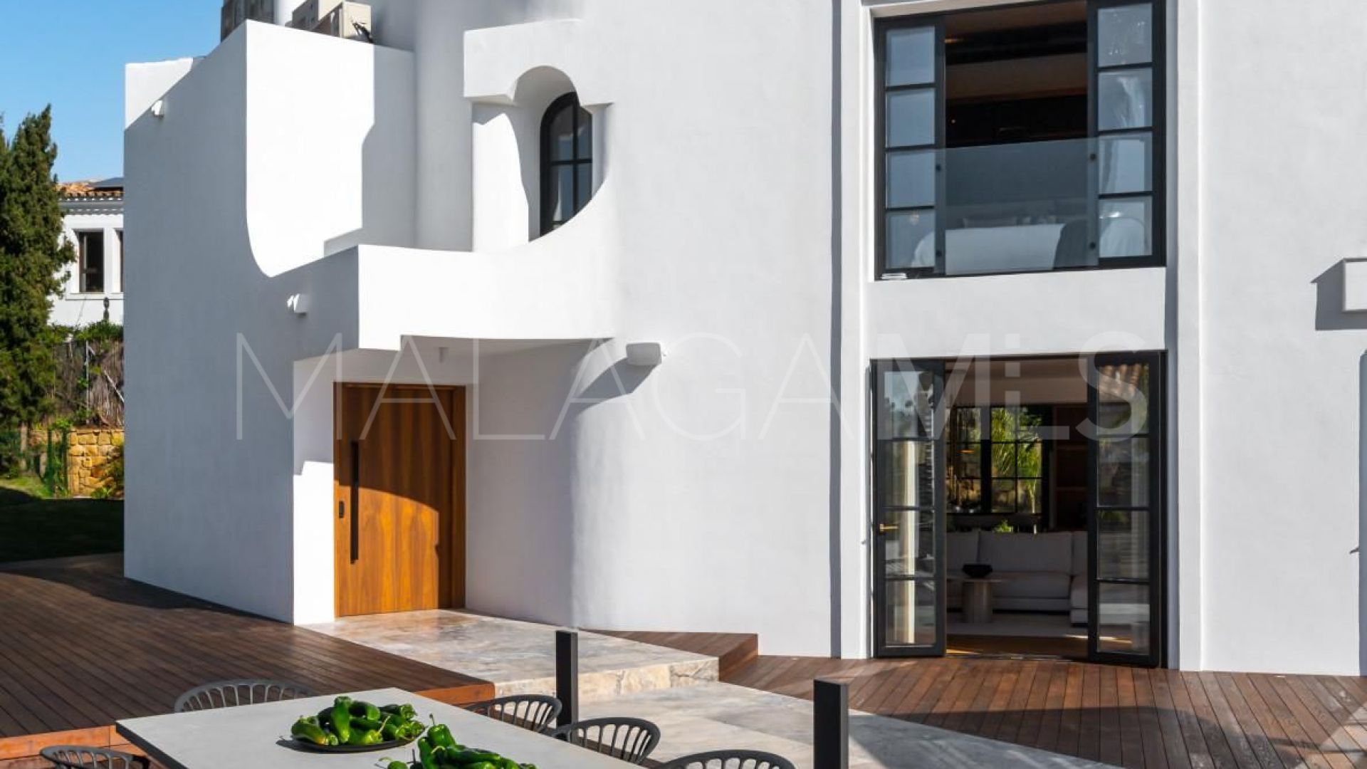 For sale Nueva Andalucia villa