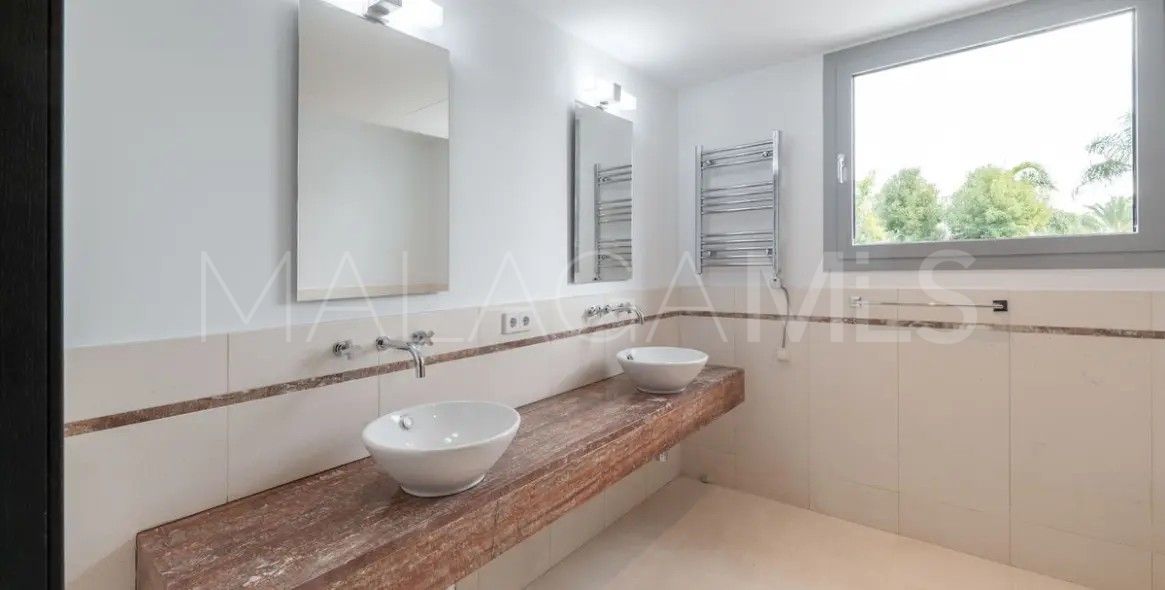 Parvilla for sale in Meisho Hills