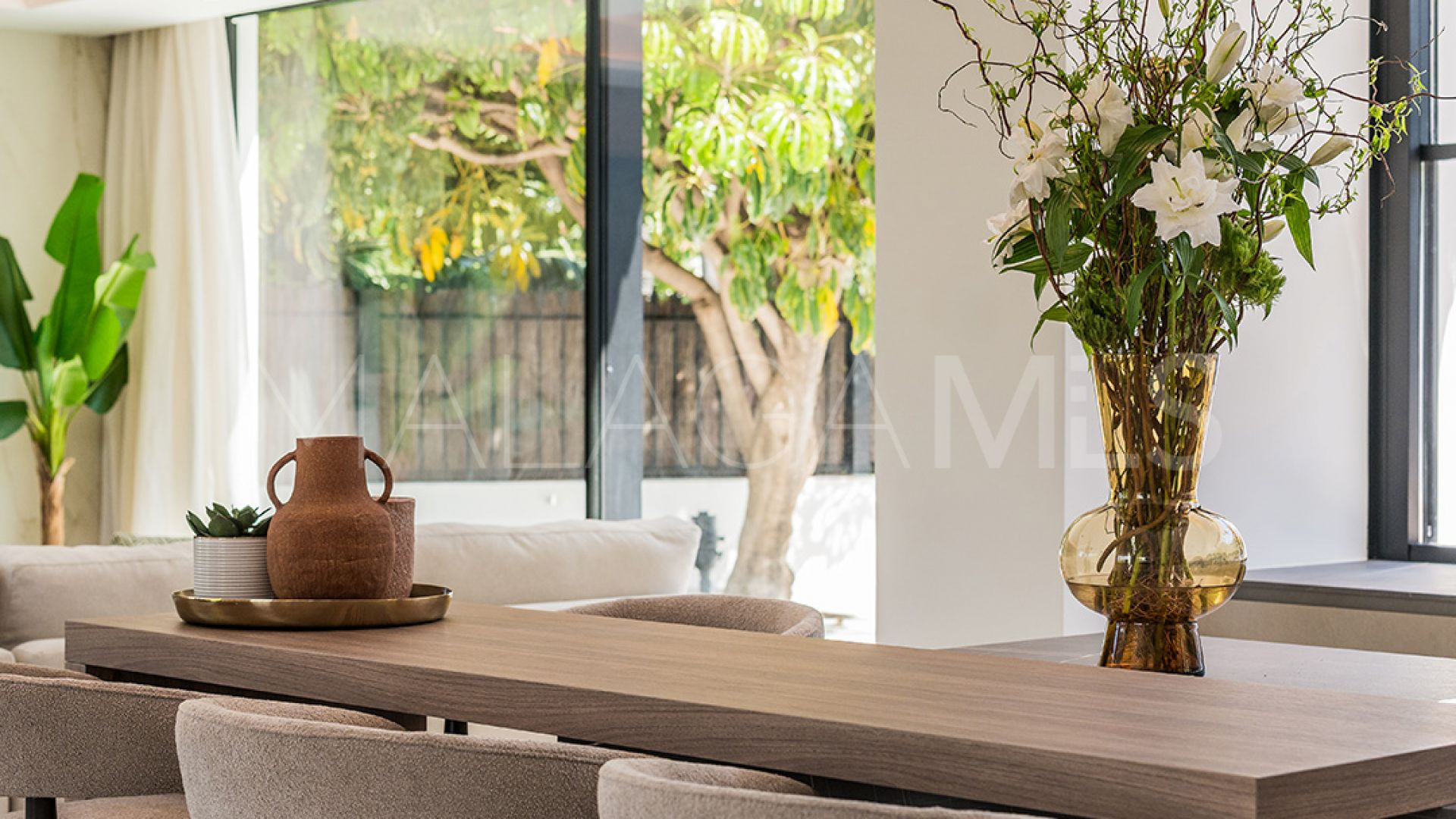 Villa for sale in Las Brisas