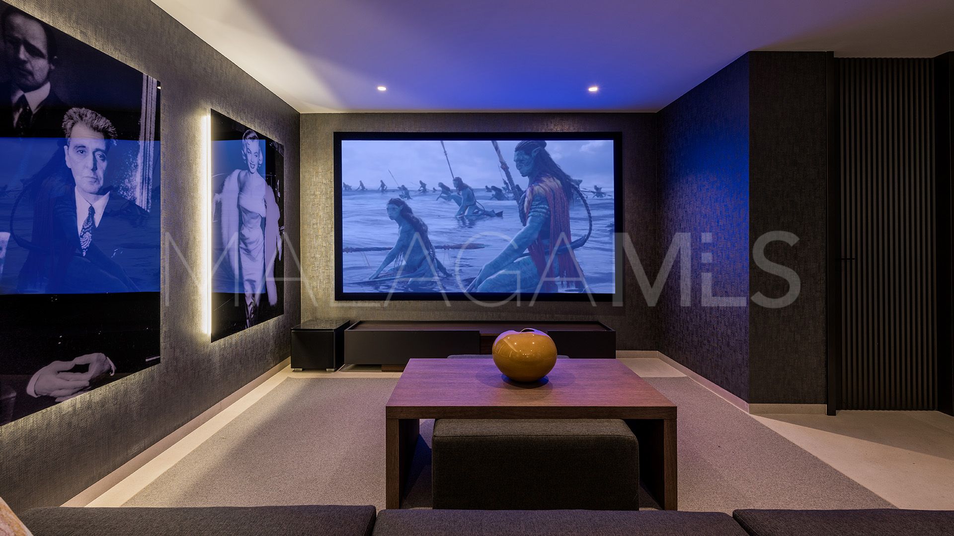 Villa for sale in Las Brisas