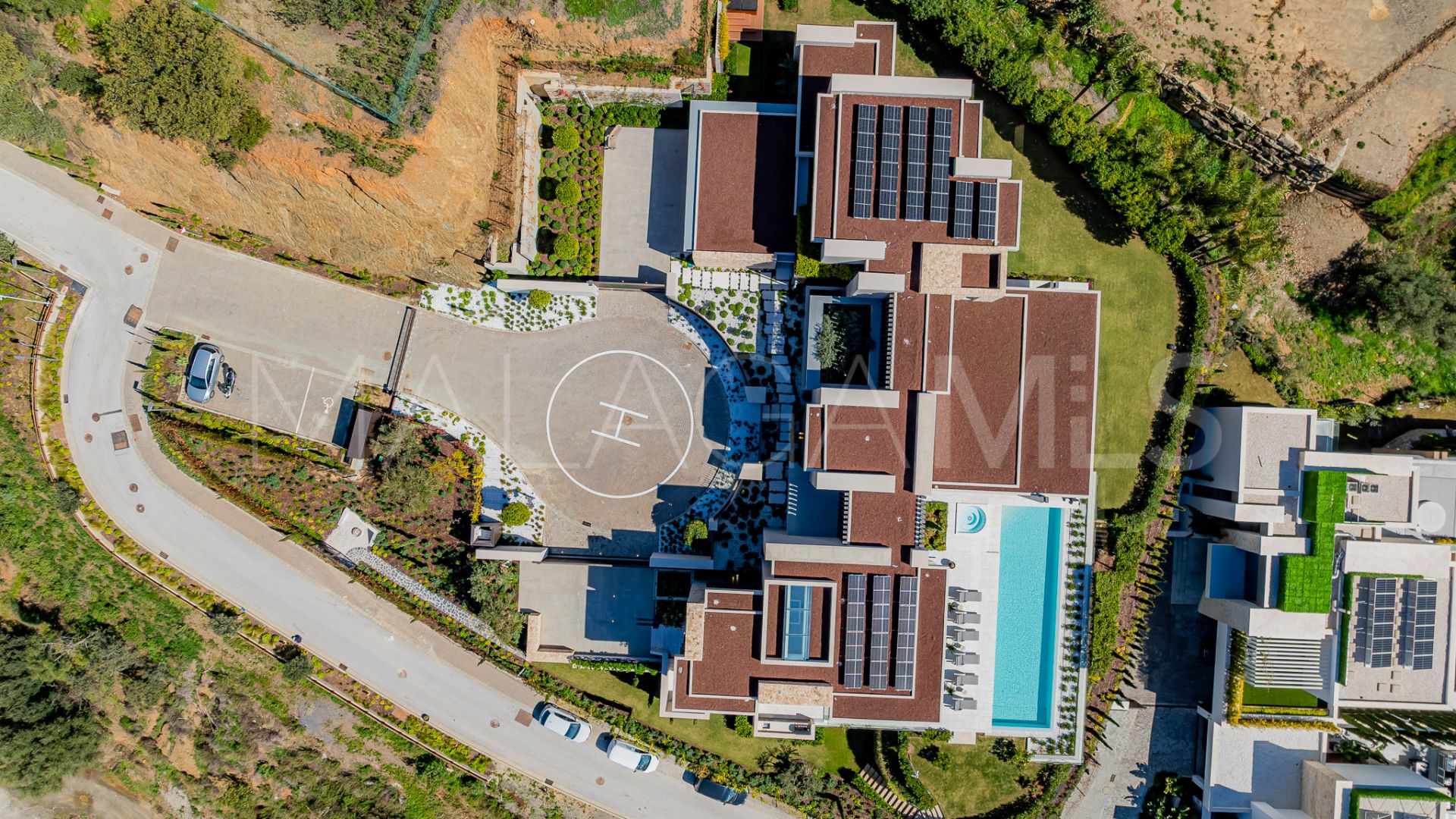 For sale The Hills 8 bedrooms villa