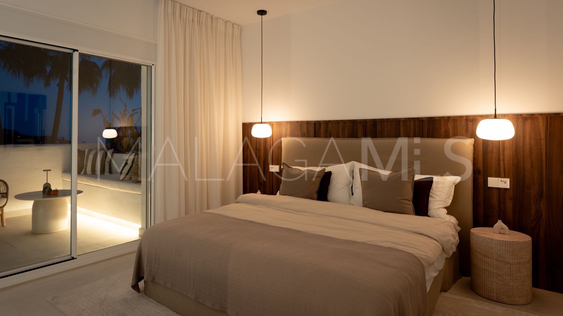 For sale 3 bedrooms duplex penthouse in La Quinta Village