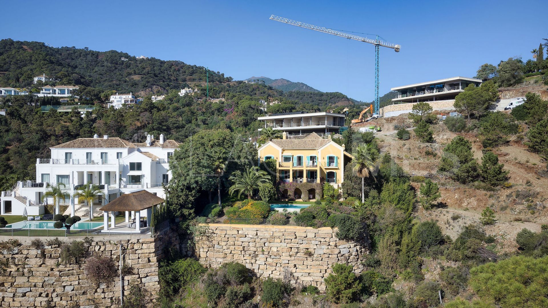 For sale villa with 4 bedrooms in El Madroñal