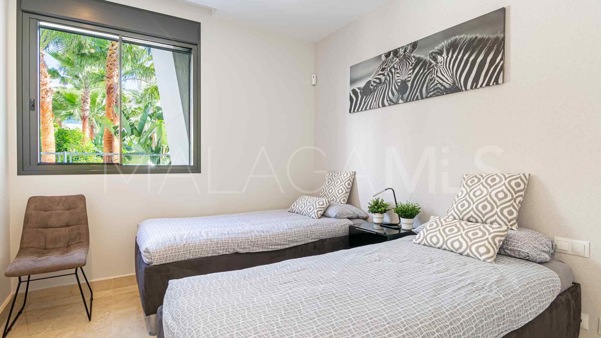 Sitio de Calahonda, apartamento planta baja for sale de 2 bedrooms