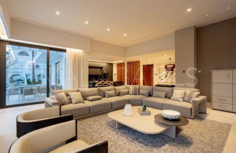 Villa for sale in Paraiso Medio
