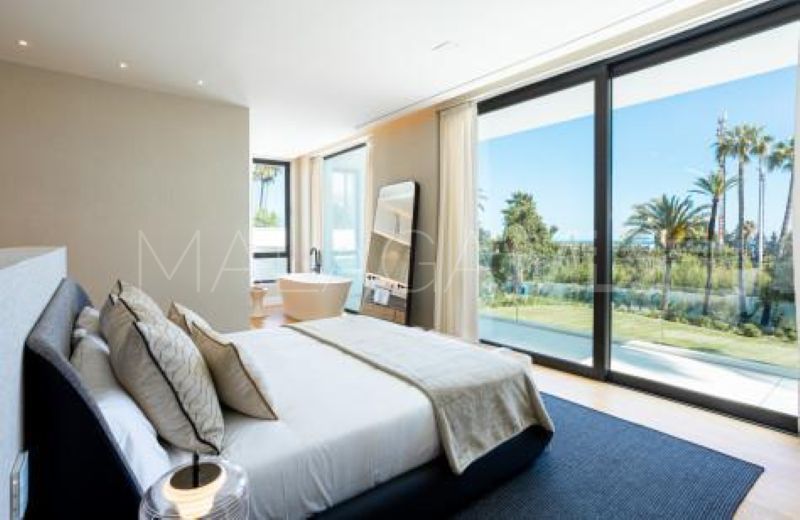 Villa for sale in Paraiso Medio