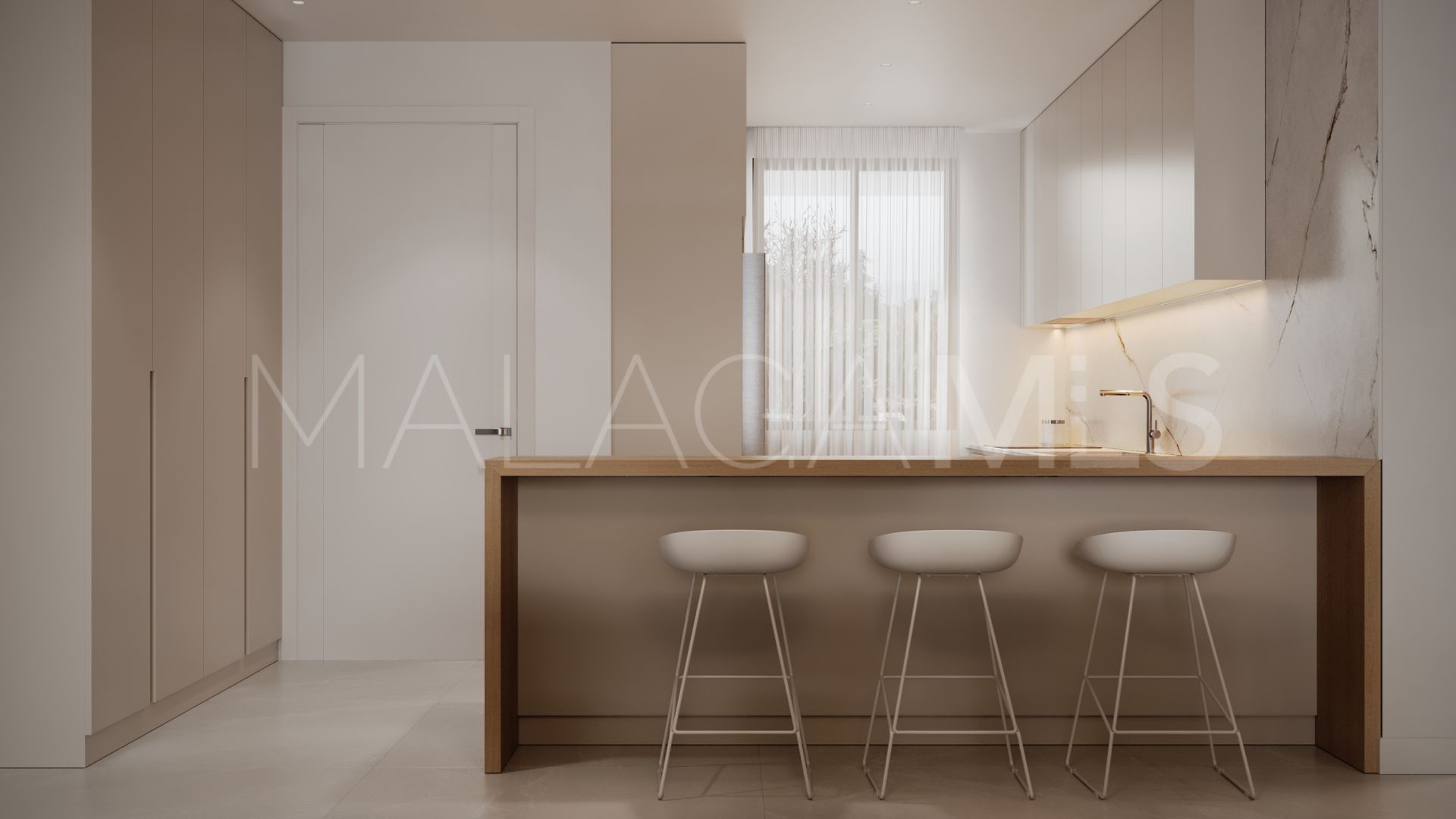 For sale ground floor apartment in Estepona