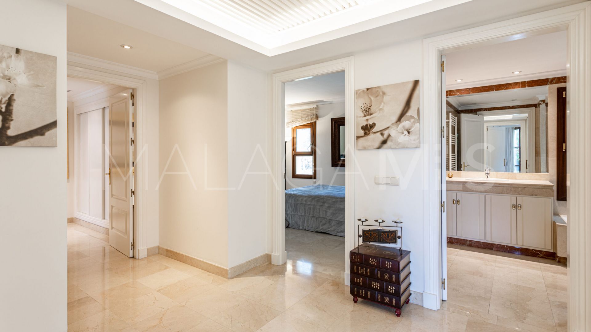 Nueva Andalucia villa for sale