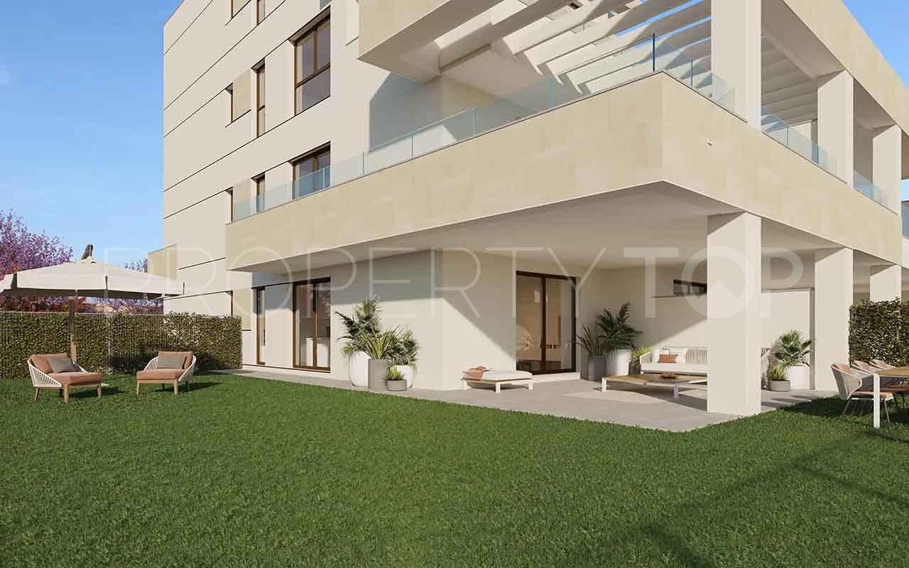 Estepona Oeste, apartamento planta baja de 3 dormitorios en venta