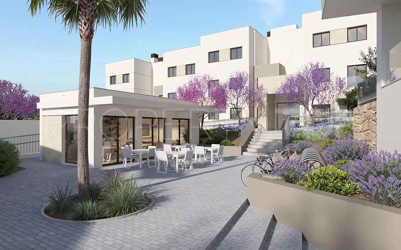 Estepona Oeste, apartamento planta baja de 3 dormitorios en venta