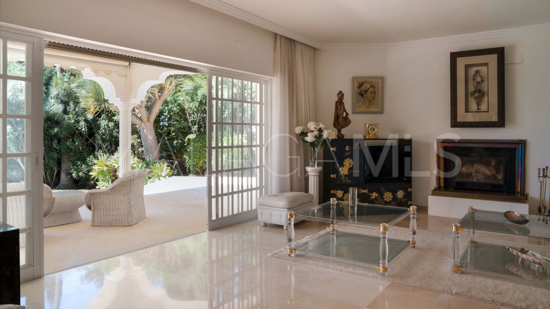 For sale El Paraiso villa with 4 bedrooms