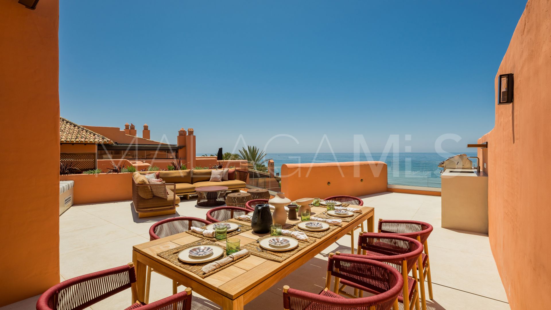 Duplex penthouse for sale in La Reserva de los Monteros