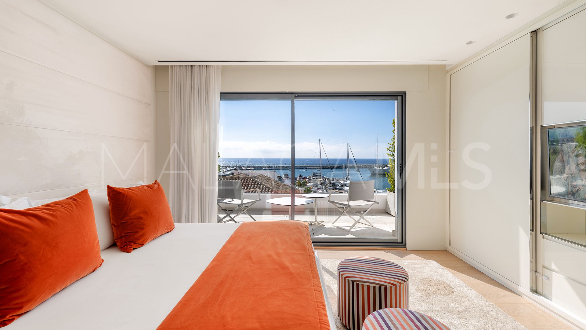 For sale 3 bedrooms apartment in Marbella - Puerto Banus