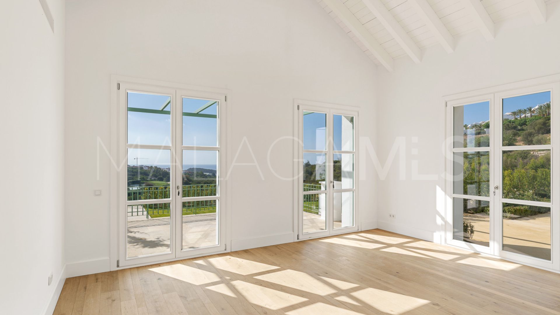 Villa for sale in Finca Cortesin