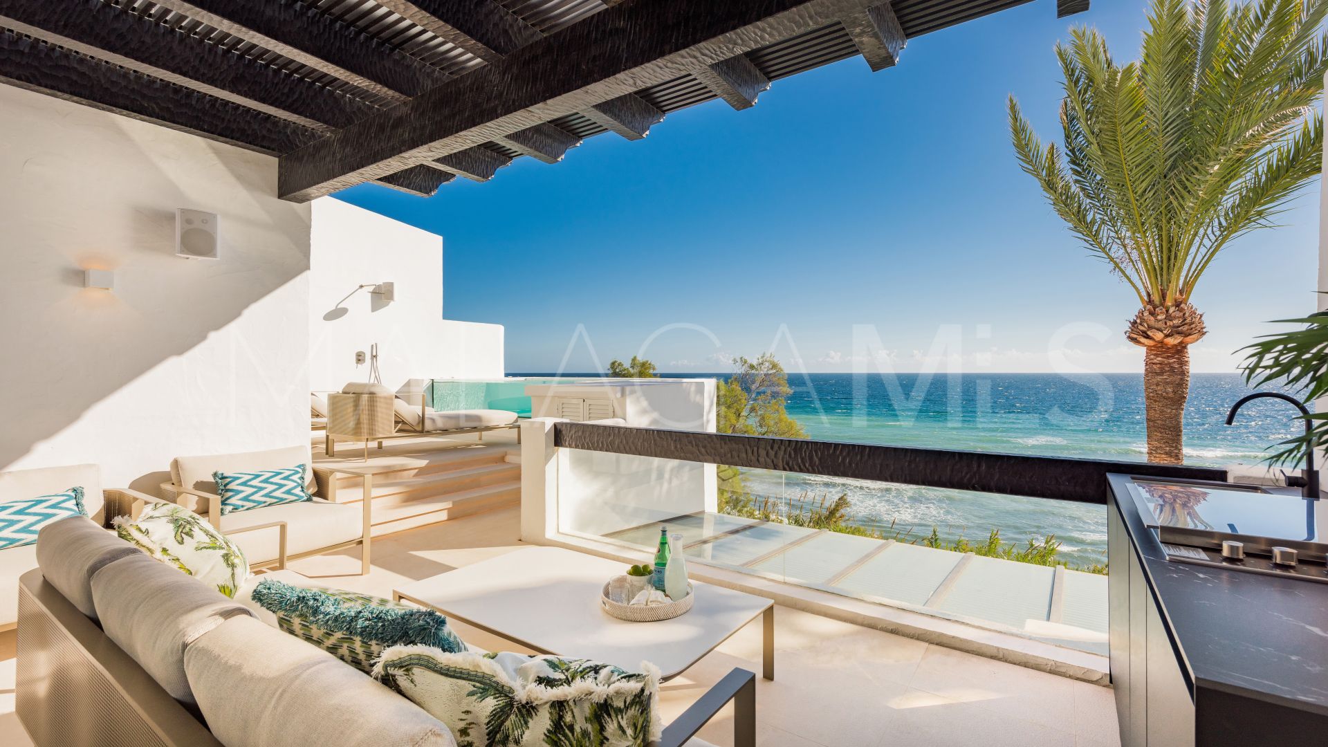 Marina de Puente Romano, atico duplex with 4 bedrooms a la venta