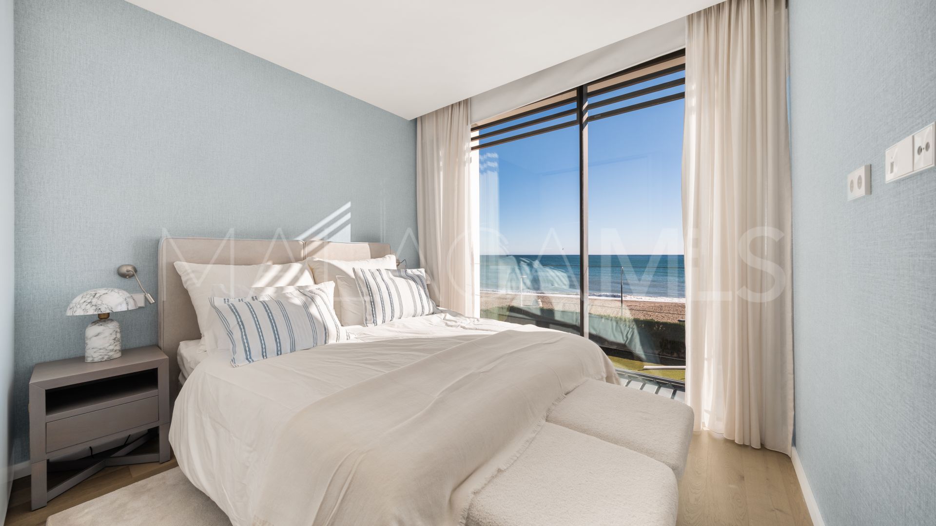 Villa for sale in Beach Side New Golden Mile