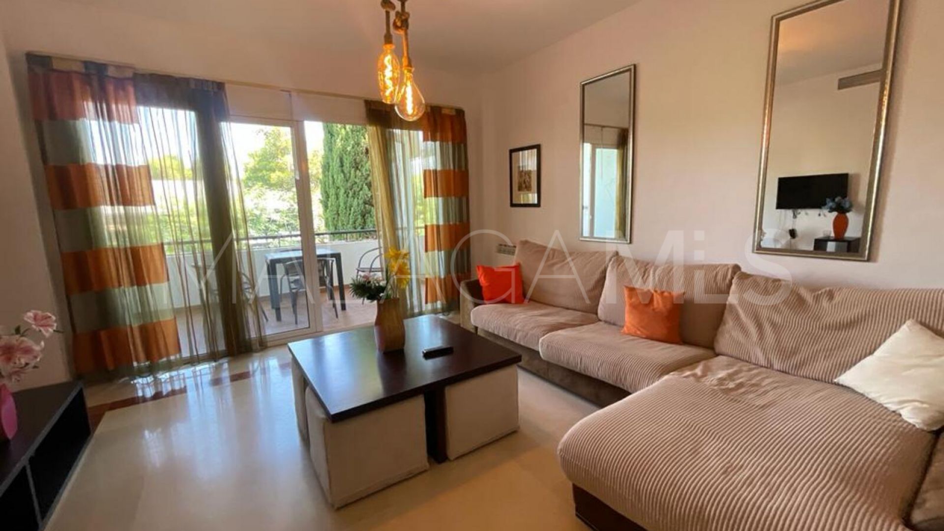 Lägenhet for sale in Nueva Andalucia