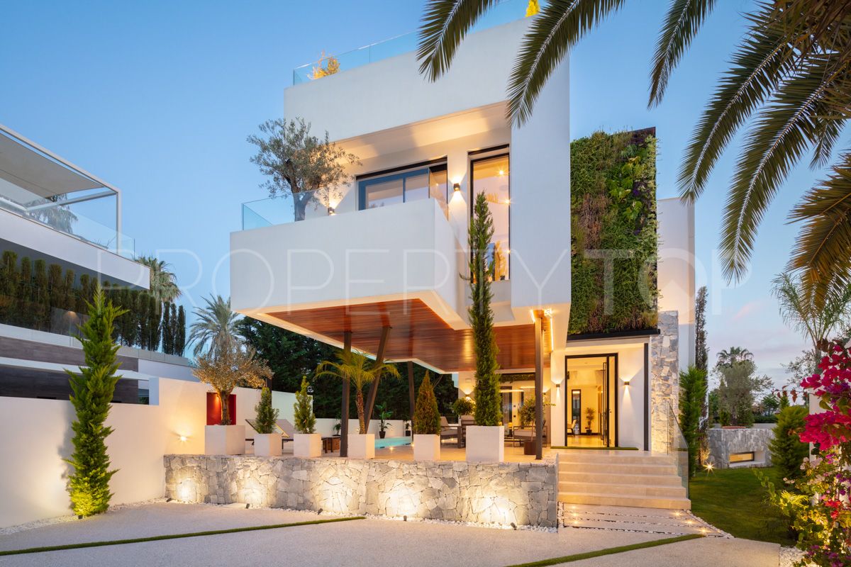 Marbella Golden Mile, villa de 5 dormitorios en venta