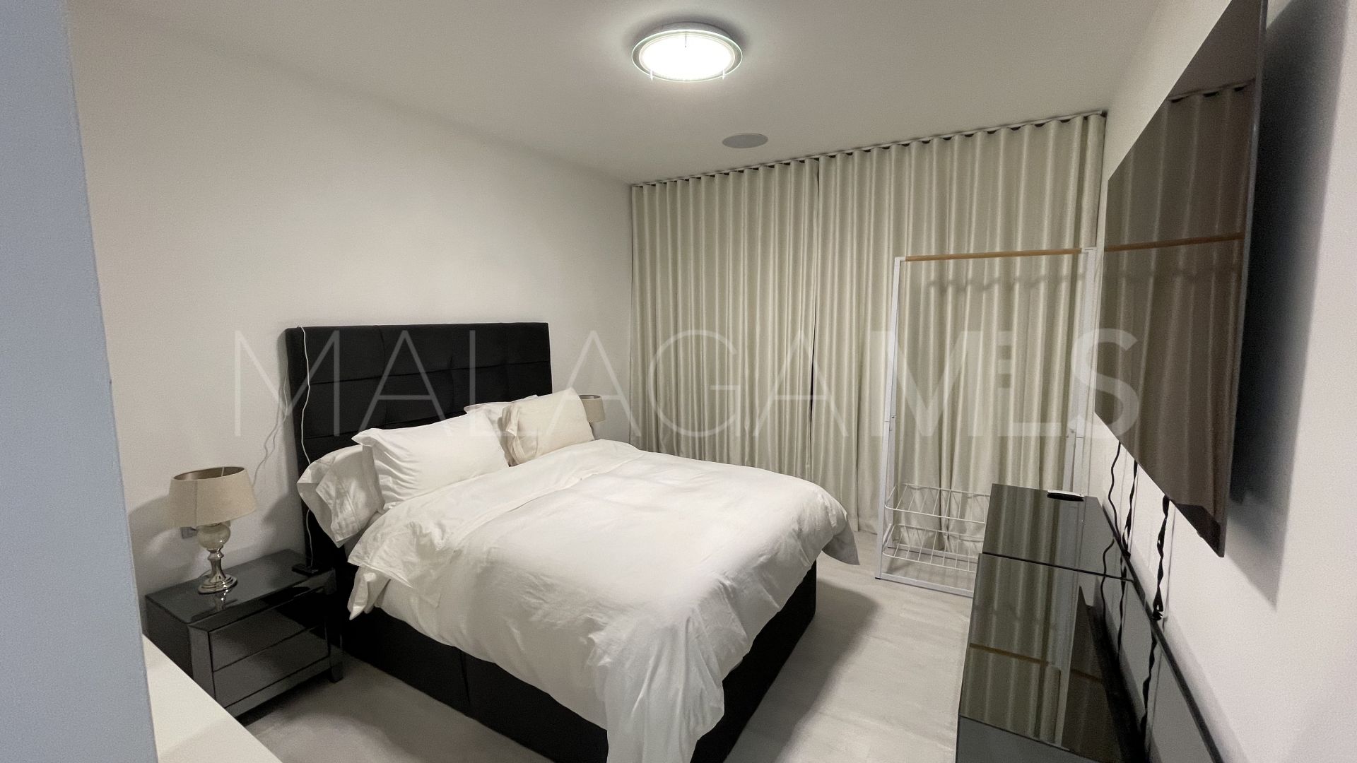 Buy apartamento planta baja in Benatalaya de 2 bedrooms