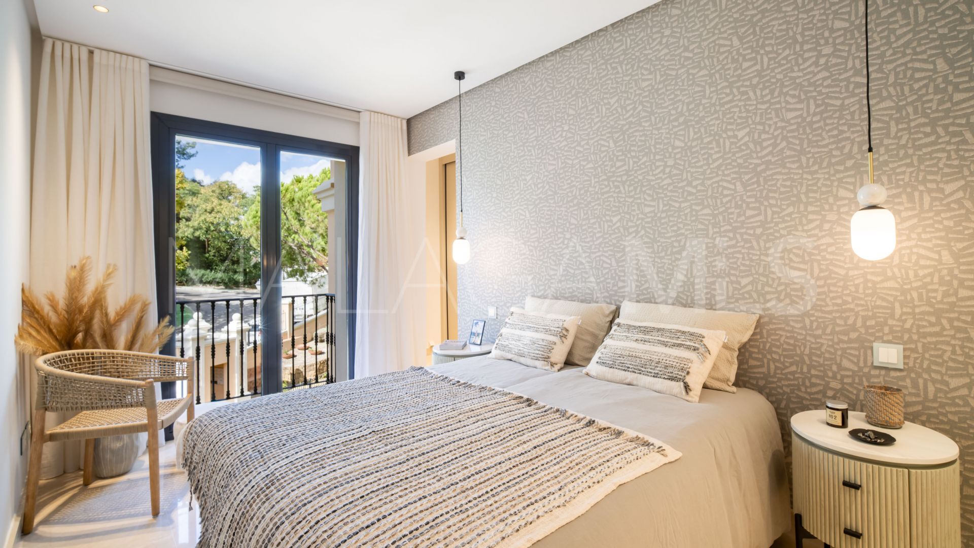 Ático a la venta in La Quinta with 3 bedrooms