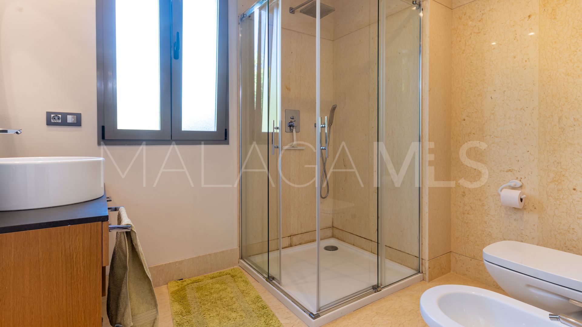 Wohnung for sale in Benahavis