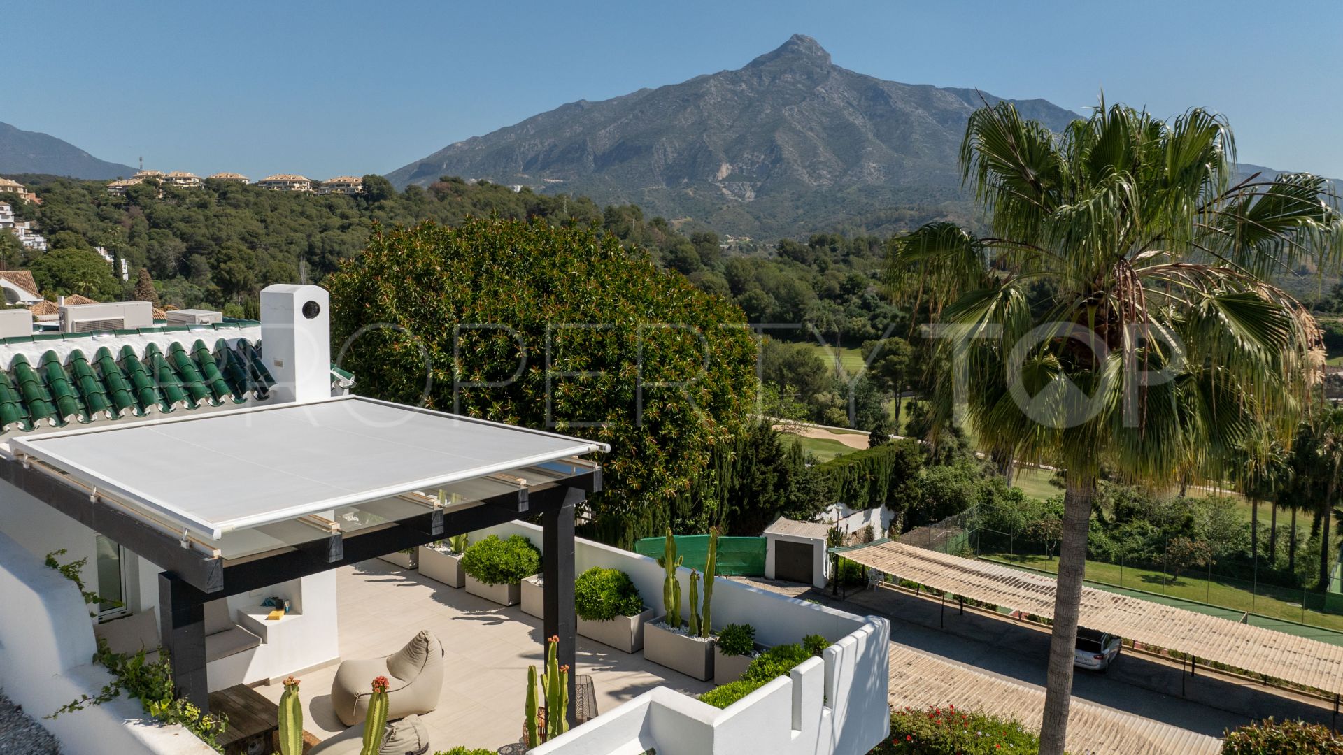 Town house for sale in La Colina with 4 bedrooms