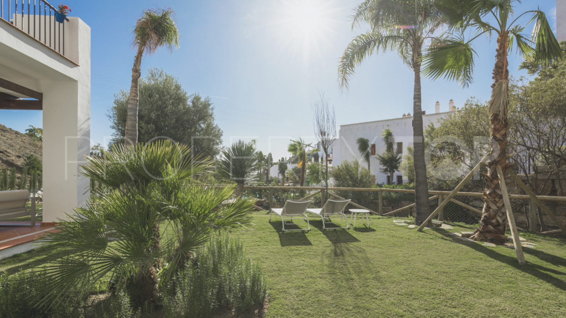 For sale 3 bedrooms apartment in Atalaya Hills