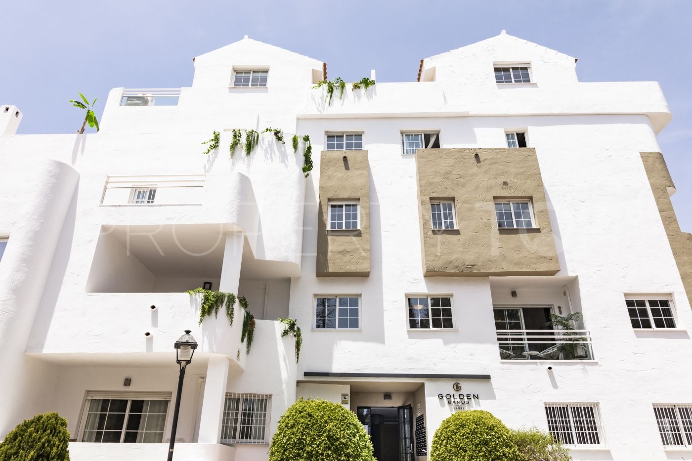 1 bedroom ground floor apartment for sale in Marbella - Puerto Banus