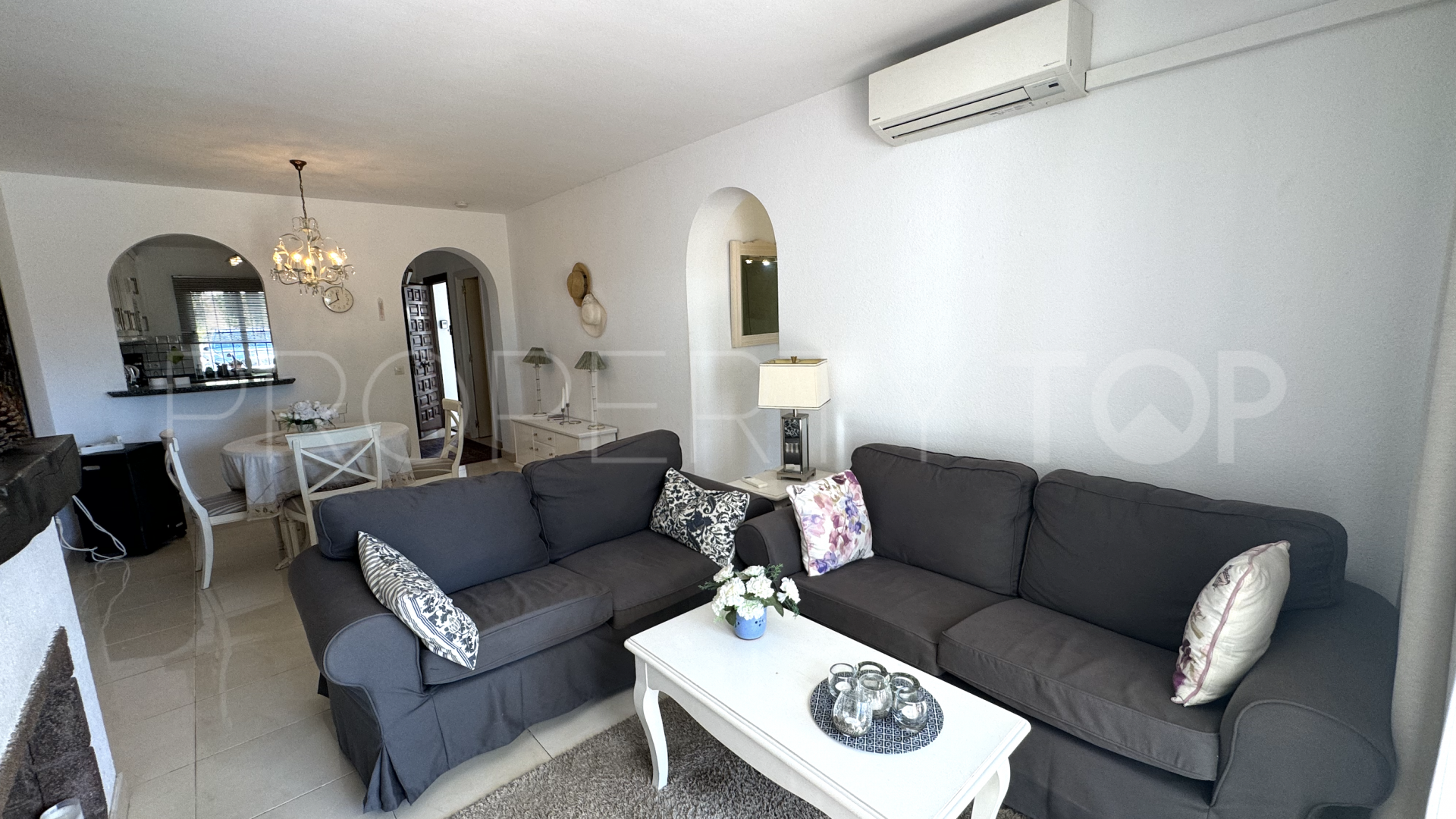 Apartamento de 2 dormitorios en venta en Andalucia Garden Club