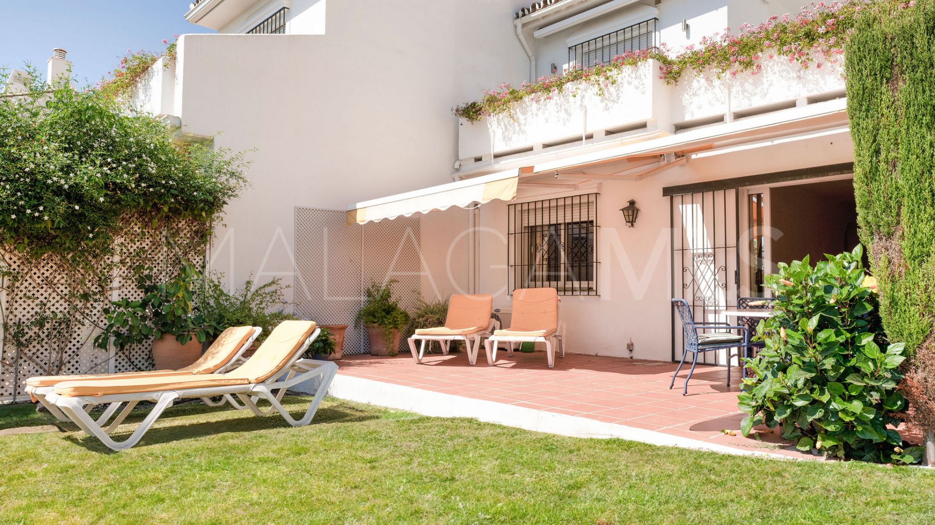 For sale Andalucia Garden Club ground floor apartment with 3 bedrooms