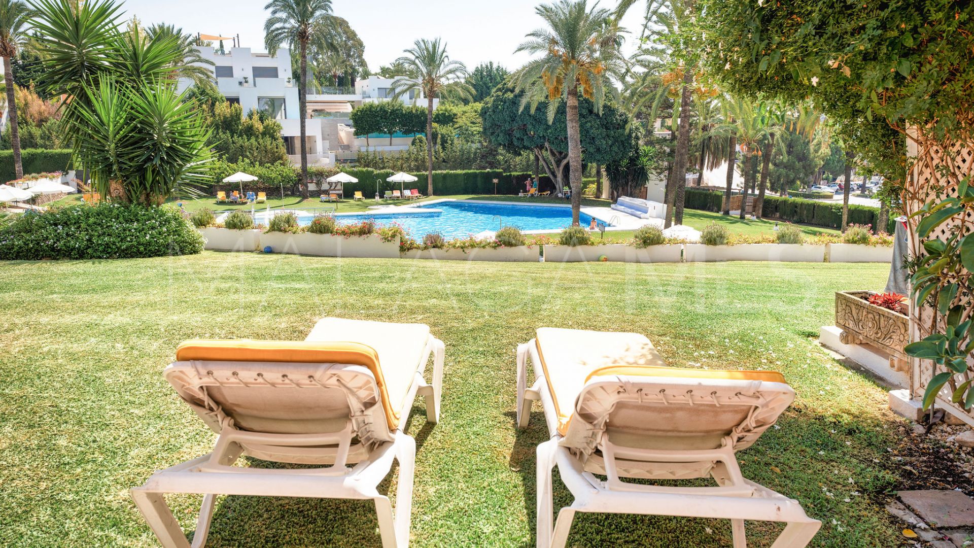 Se vende apartamento planta baja de 3 bedrooms in Andalucia Garden Club