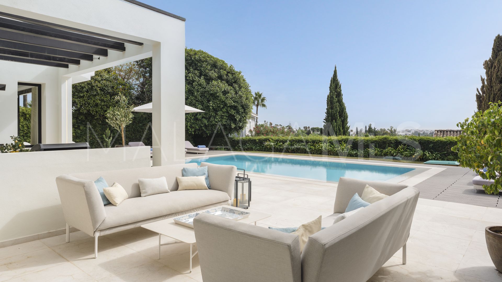 Villa for sale in Los Naranjos Golf