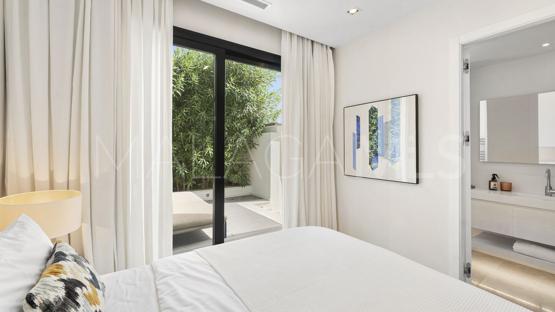 Villa for sale in Los Naranjos Golf