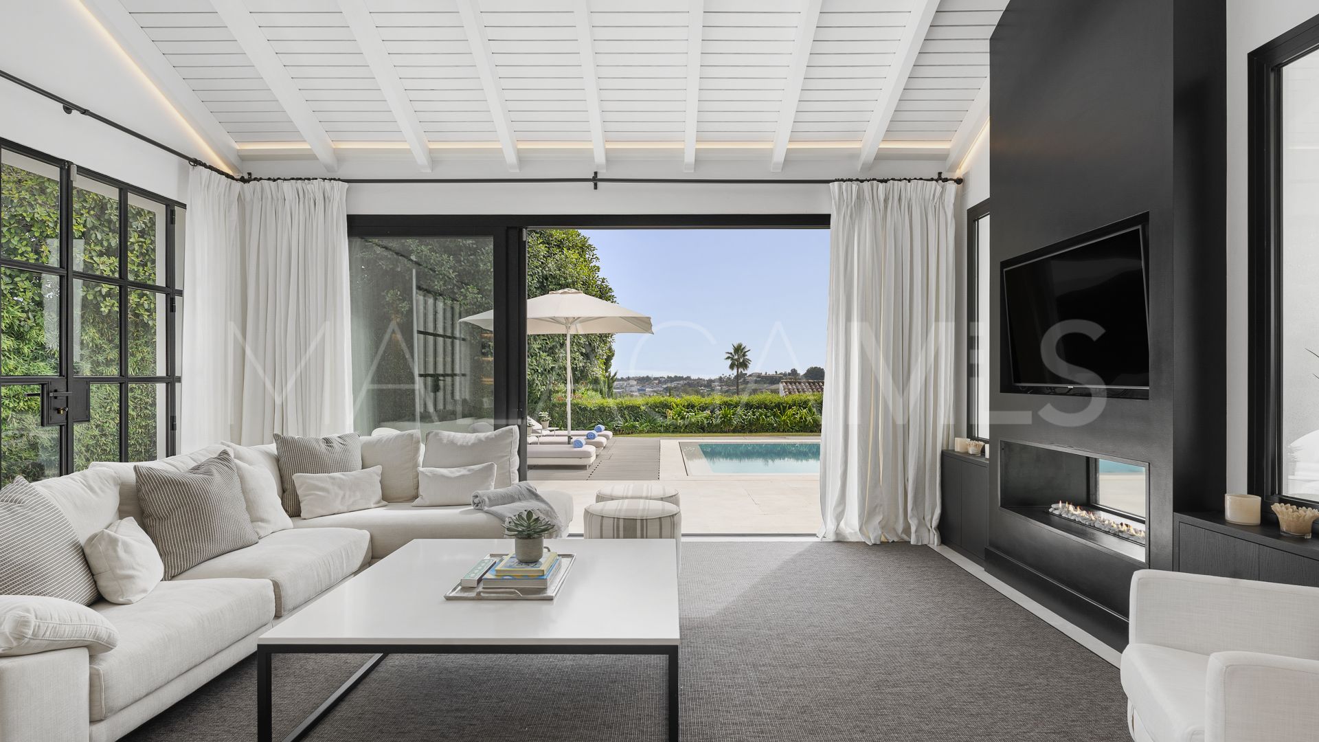 Villa for sale in Los Naranjos Golf