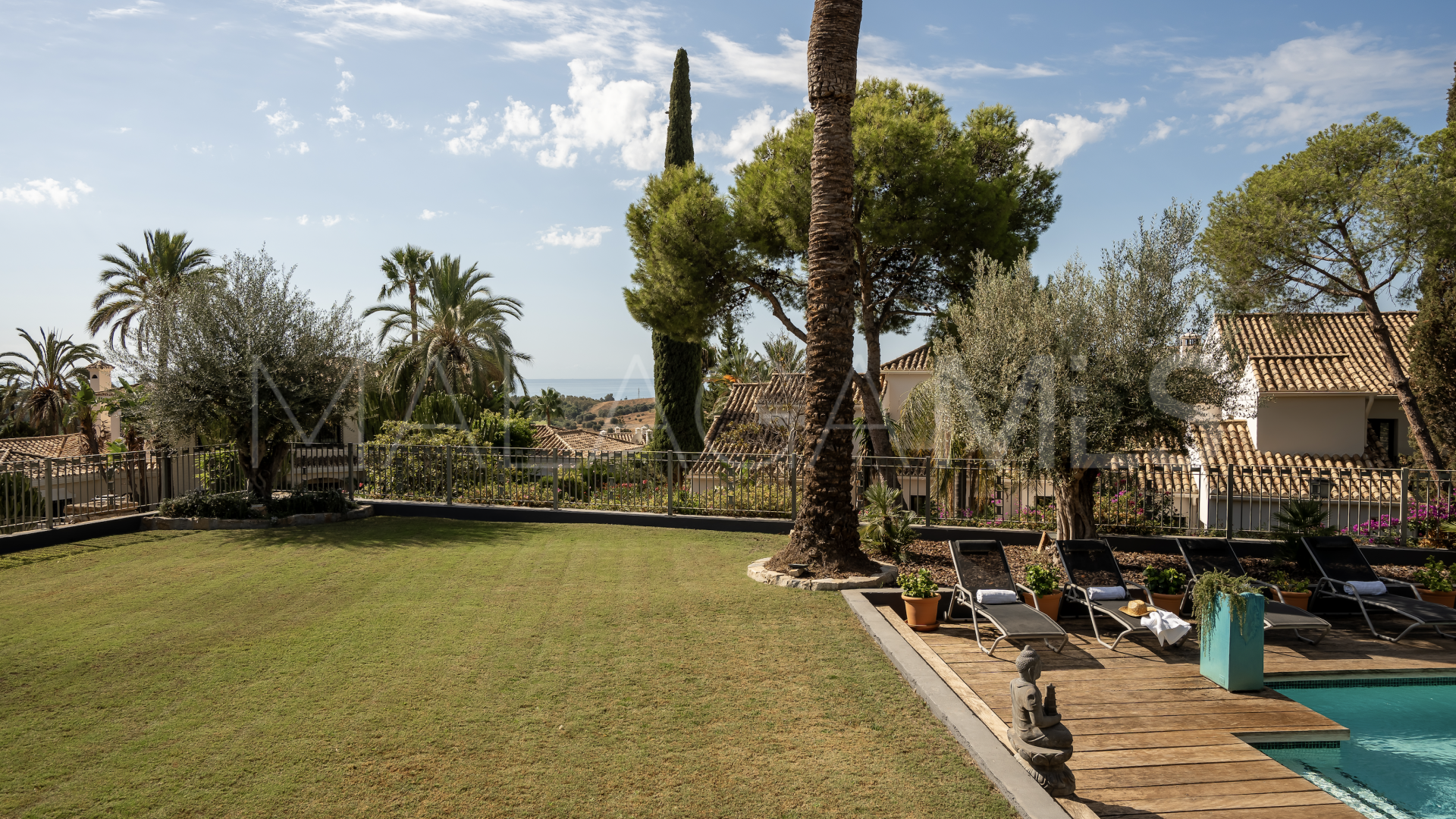 Villa for sale in Paraiso Alto