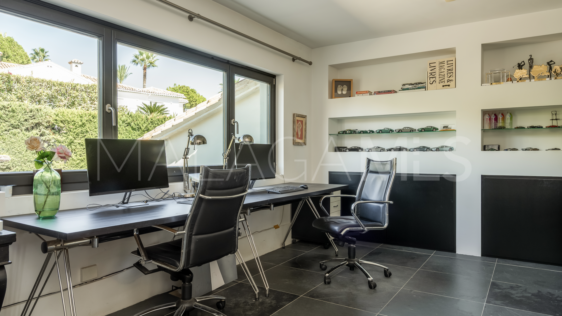 Villa for sale in Paraiso Alto