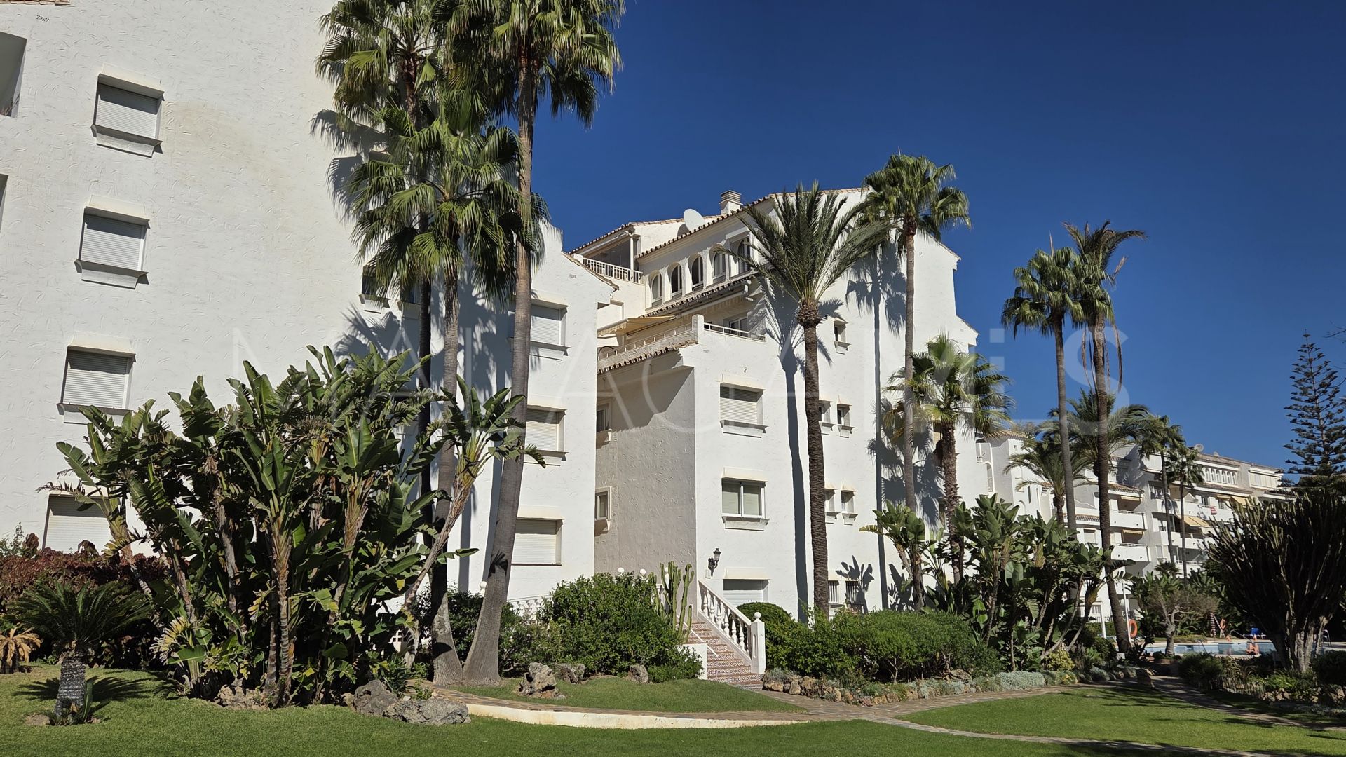 Duplex penthouse for sale in Playa Real