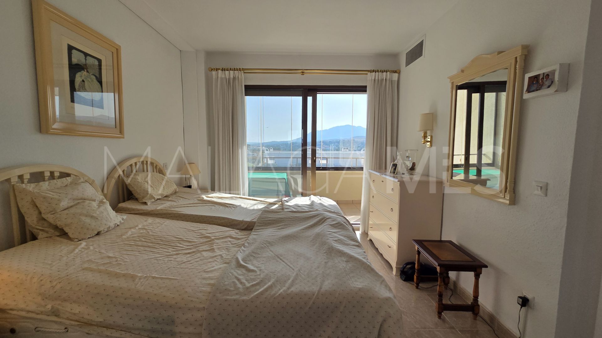 For sale 1 bedroom apartment in Atalaya Golf