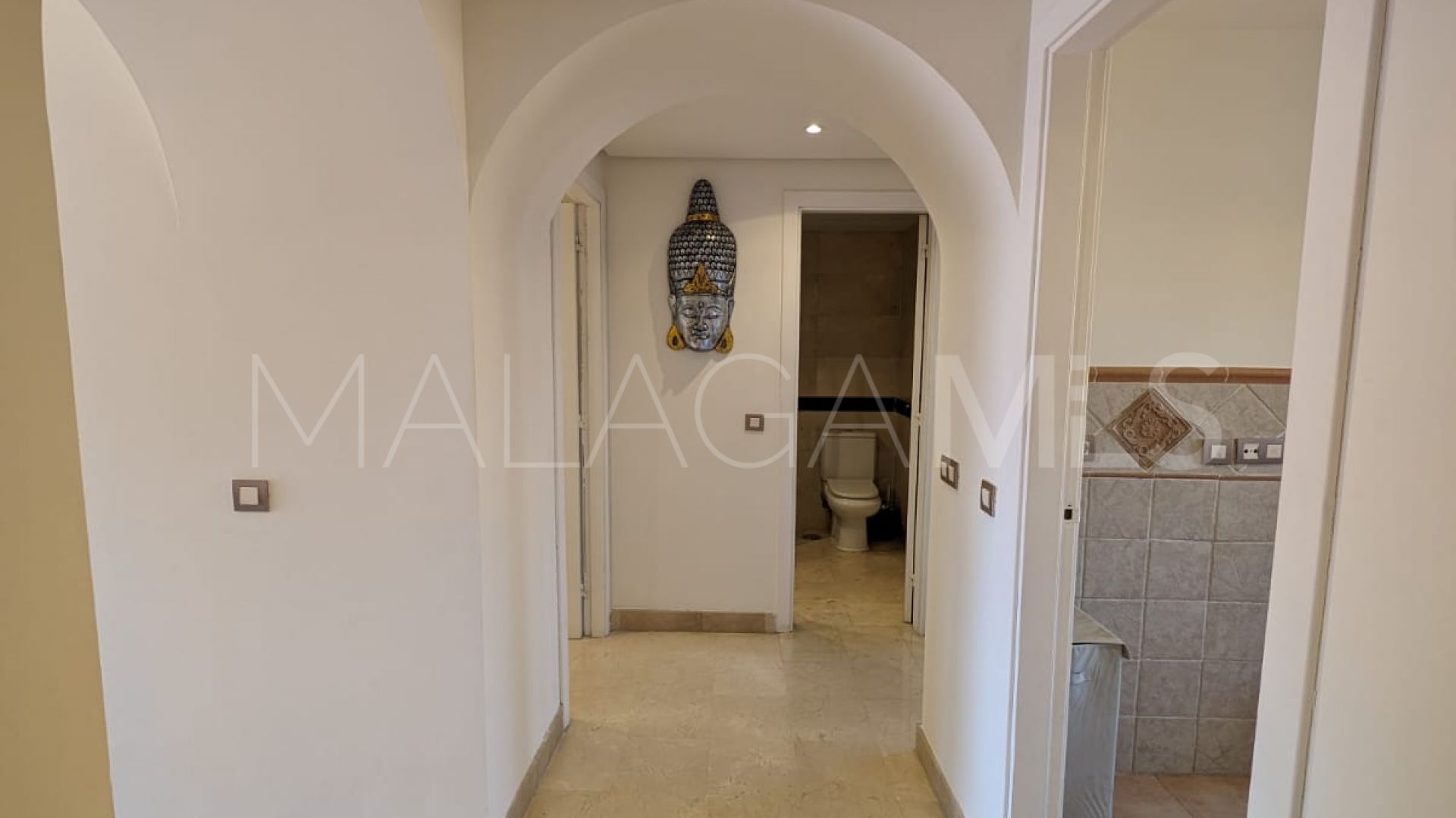 Duplex penthouse for sale in Jardines de Albaicín with 2 bedrooms