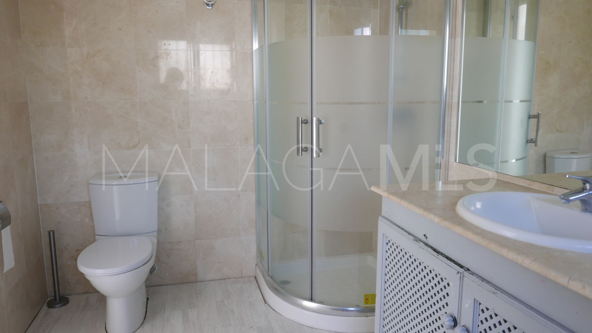 Villa for sale in Los Naranjos Hills