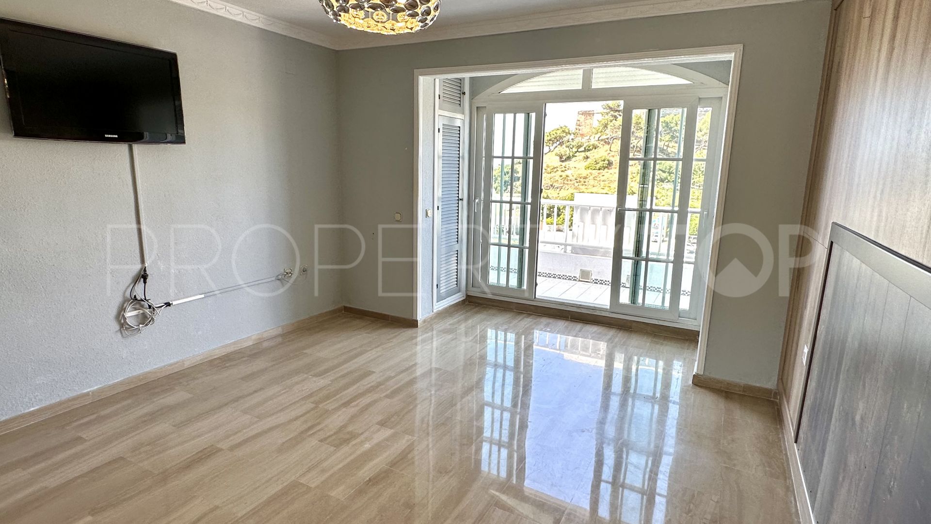 Atico duplex en venta con 4 dormitorios en El Castillo