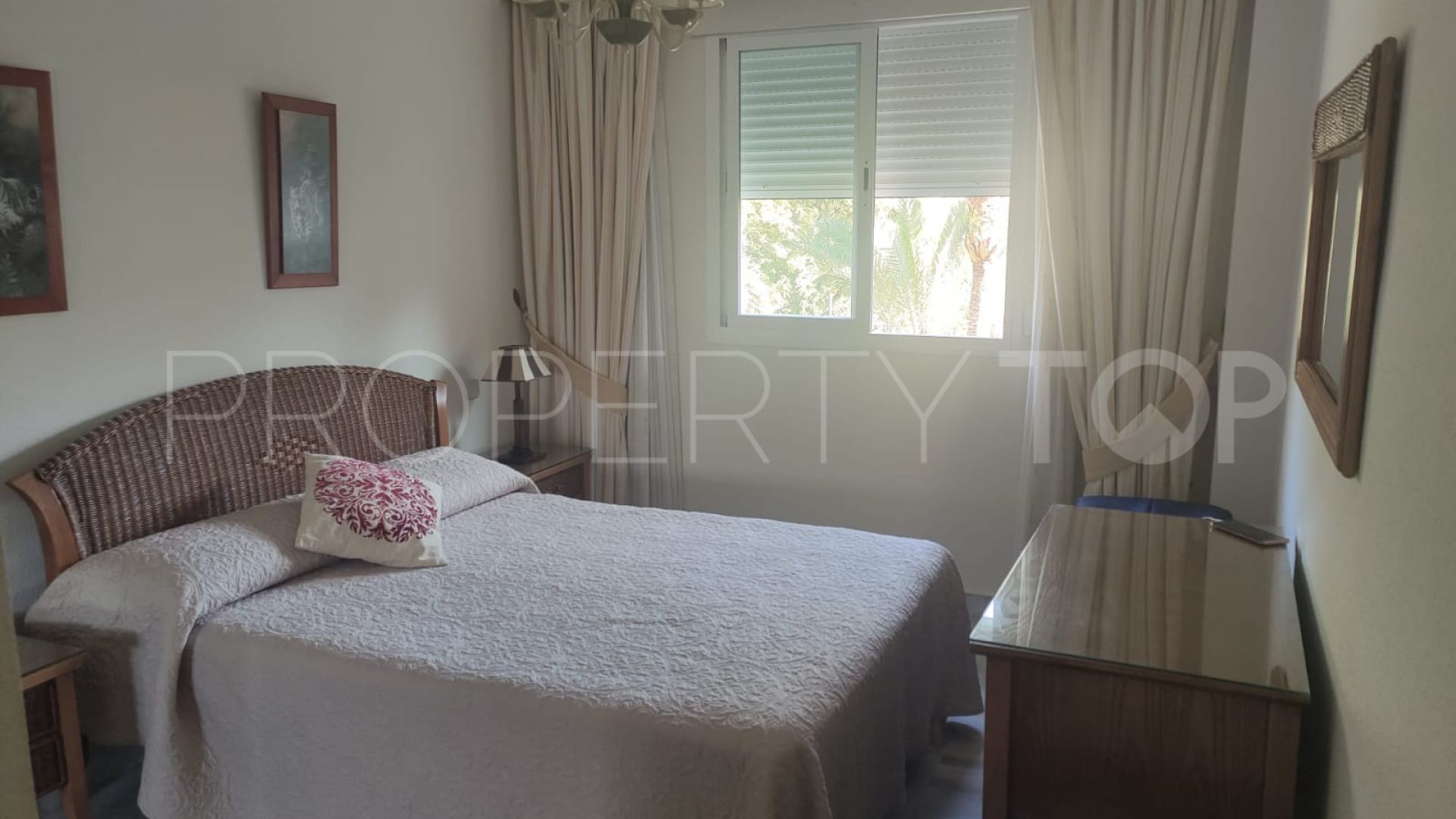 For sale apartment in La Dama de Noche