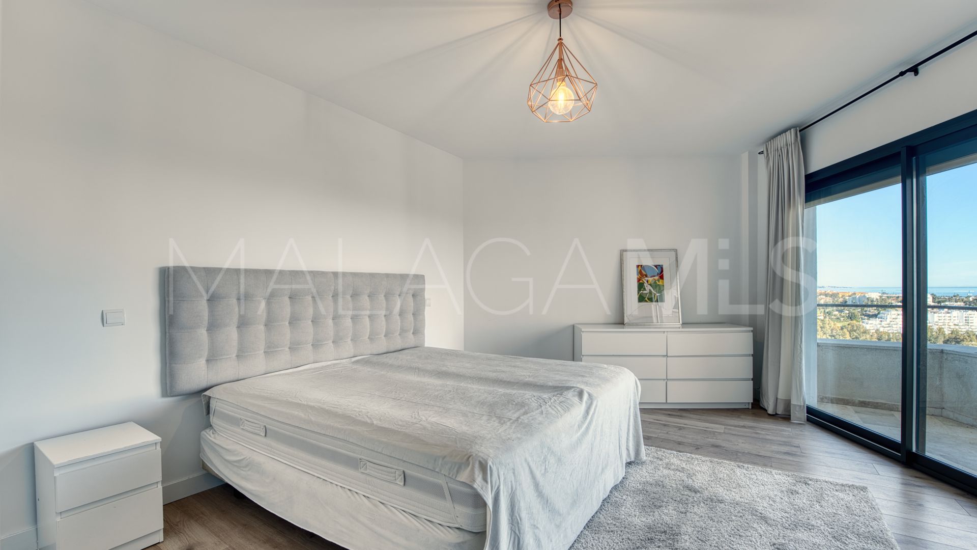 Takvåning for sale in Atalaya Golf