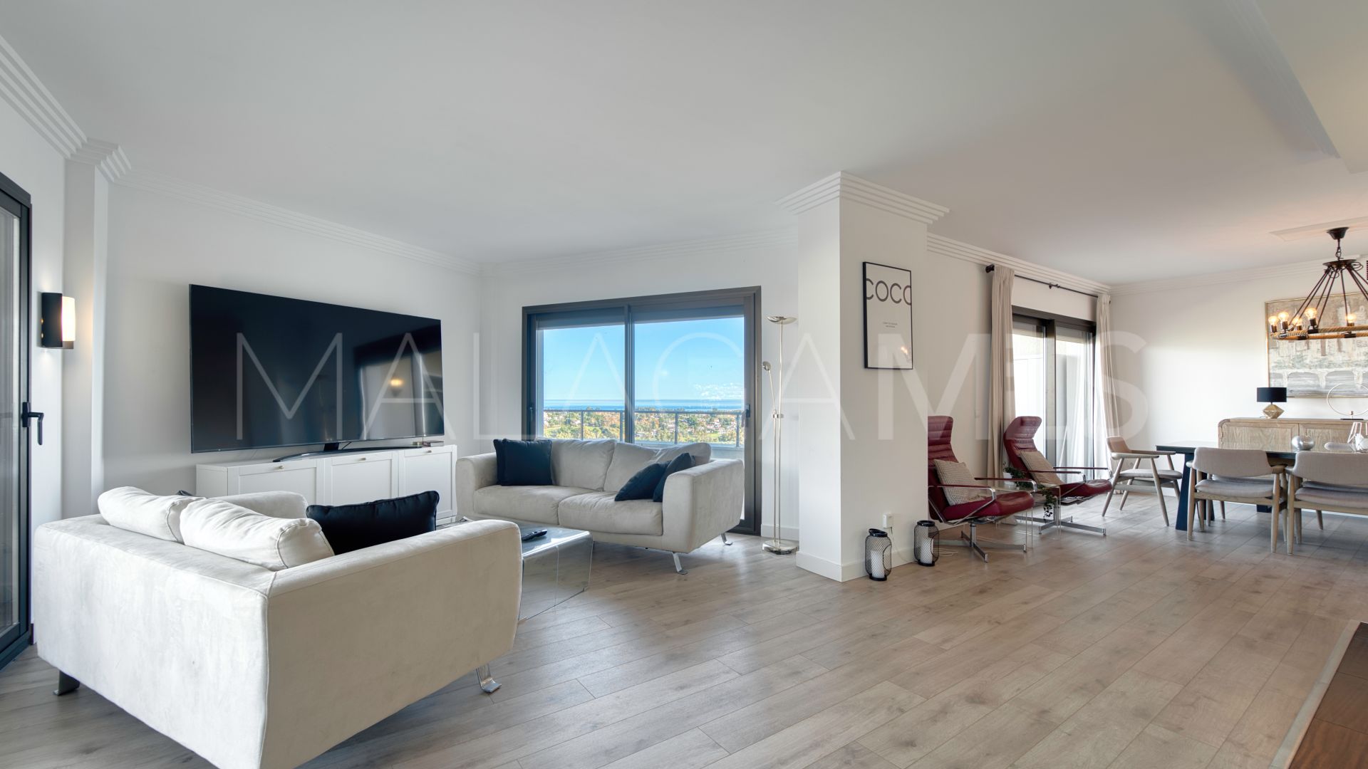 Takvåning for sale in Atalaya Golf