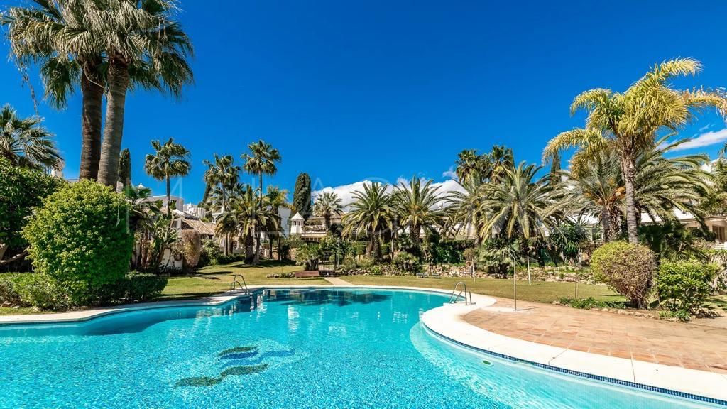 3 bedrooms town house in Bahia de Marbella for sale