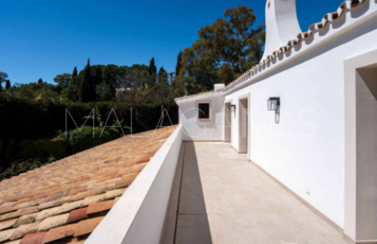 Villa for sale in Benahavis Hills Country Club