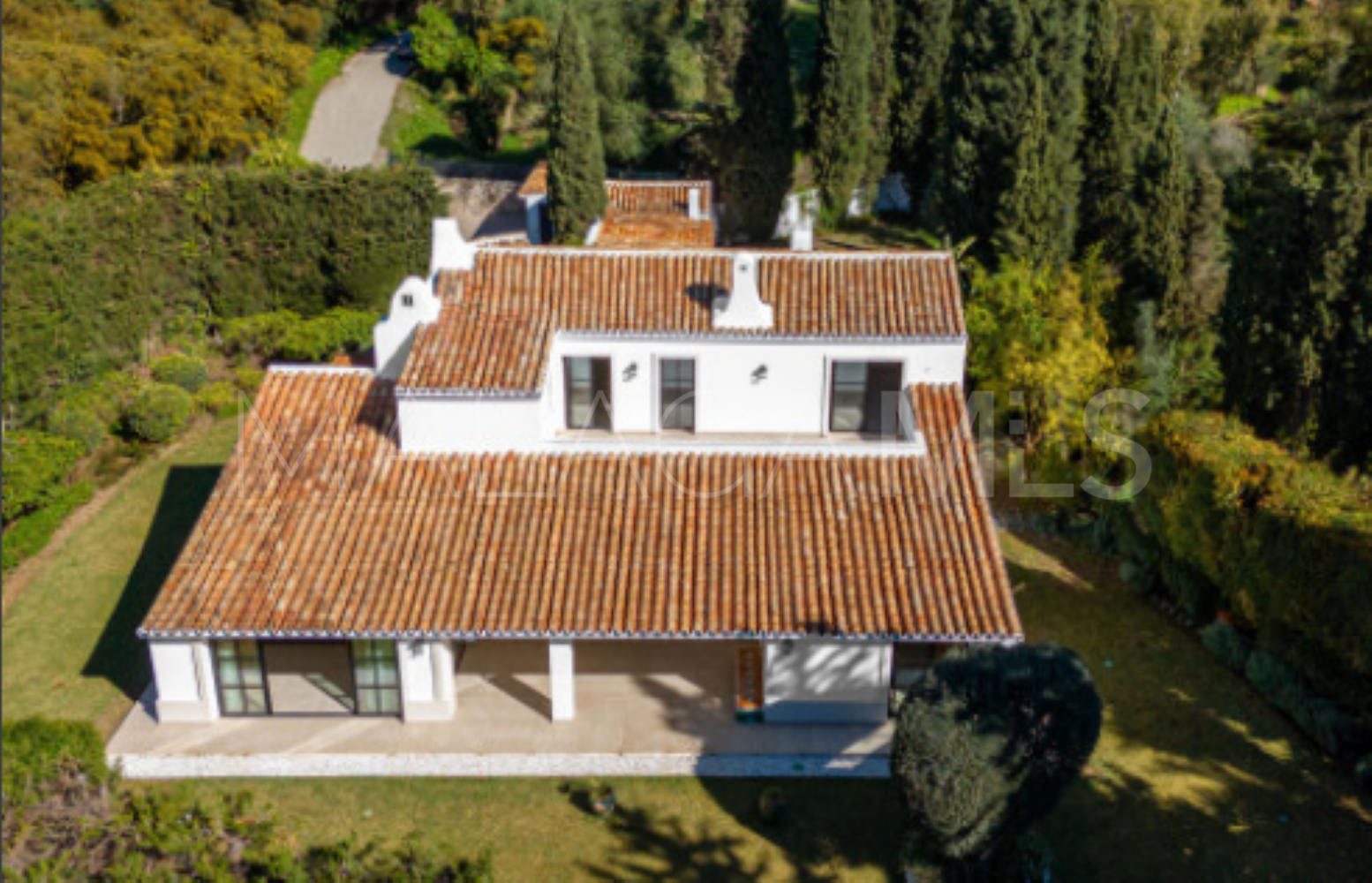 Villa for sale in Benahavis Hills Country Club