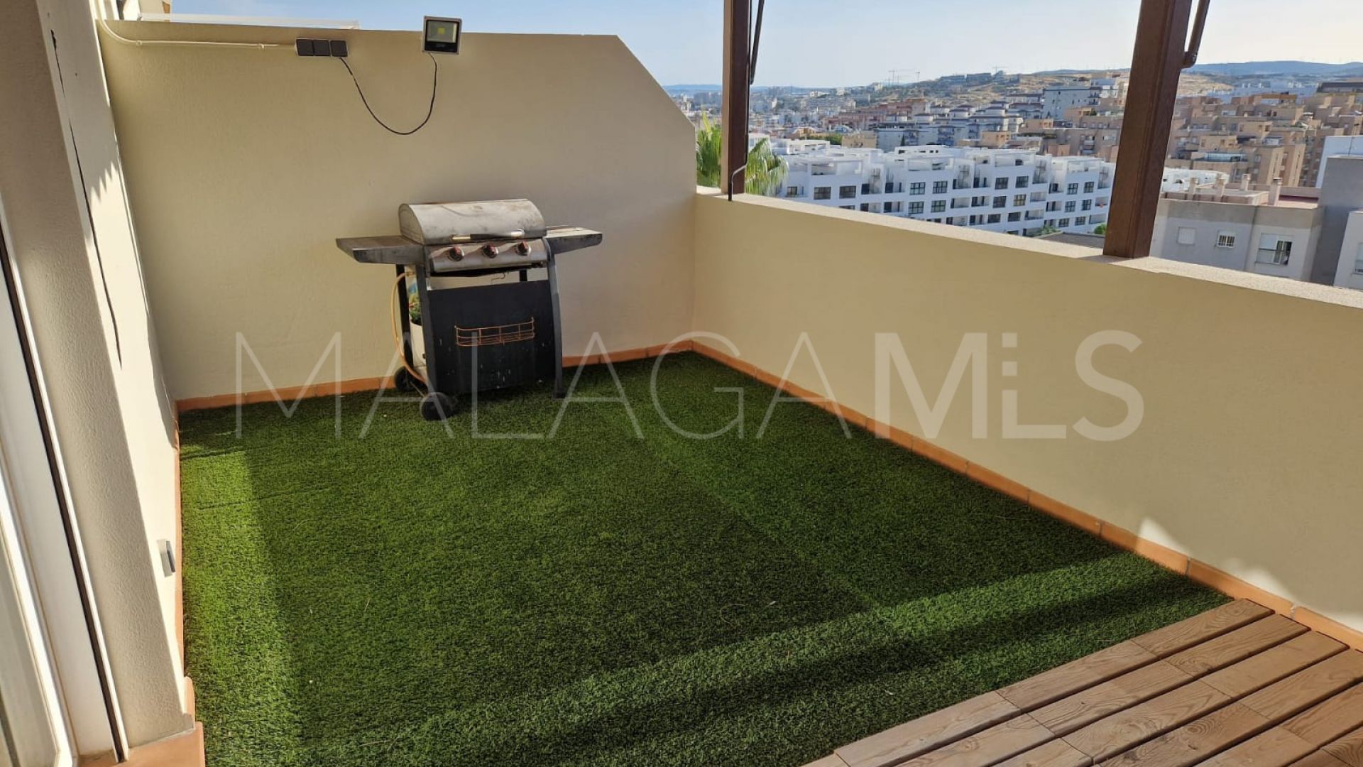 Duplex penthouse for sale in Estepona Ville